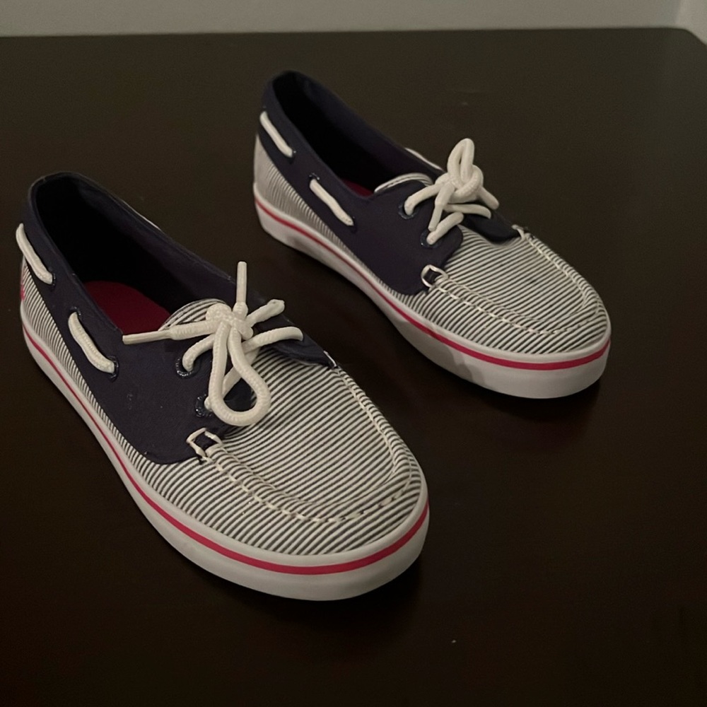 Nautica girls shoes size 12